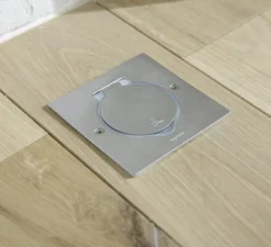 Prise Avec Terre étanche Plexo, LEGRAND, Métal