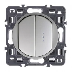 Legrand Céliane – Double Interrupteur, 1 Avec Voyant Témoin 1 Normal – Ensemble Titane à Composer