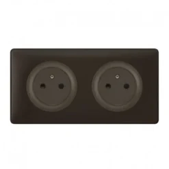 Legrand Céliane – Prise 2x2P+T Surface Précablé – Ensemble Basalte Complet