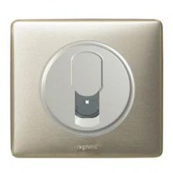 Legrand Céliane – Prise Rj45 Téléphone/Informatique – Ensemble Titane Complet à Griffes